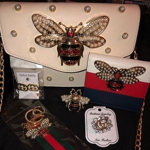 Fashion handbag bundle